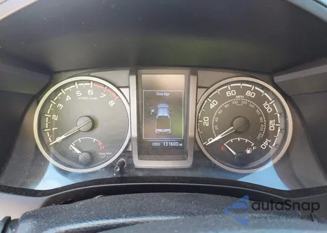 2018 Toyota Tacoma Sr5 z USA, uszkodzony, nr VIN 5TFDZ5BN4JX033119